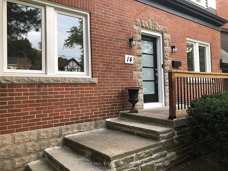 14 Avonhurst Rd — Photo 1