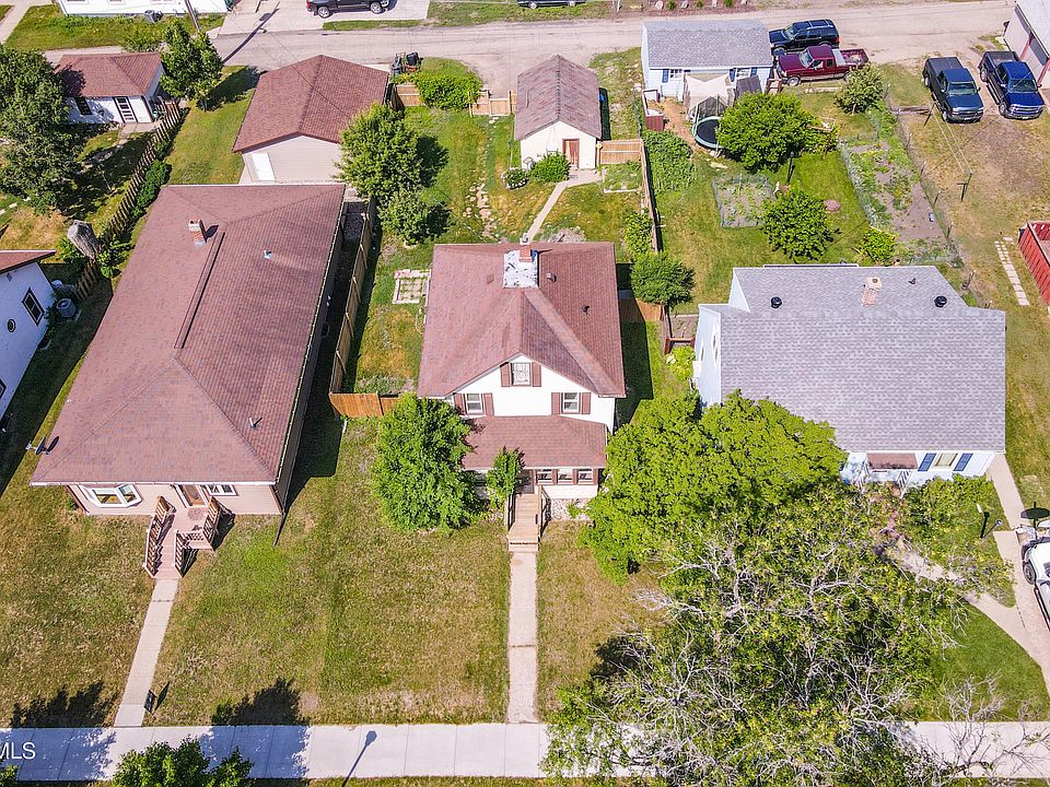 625 5th Ave NW, Valley City, ND 58072 Zillow