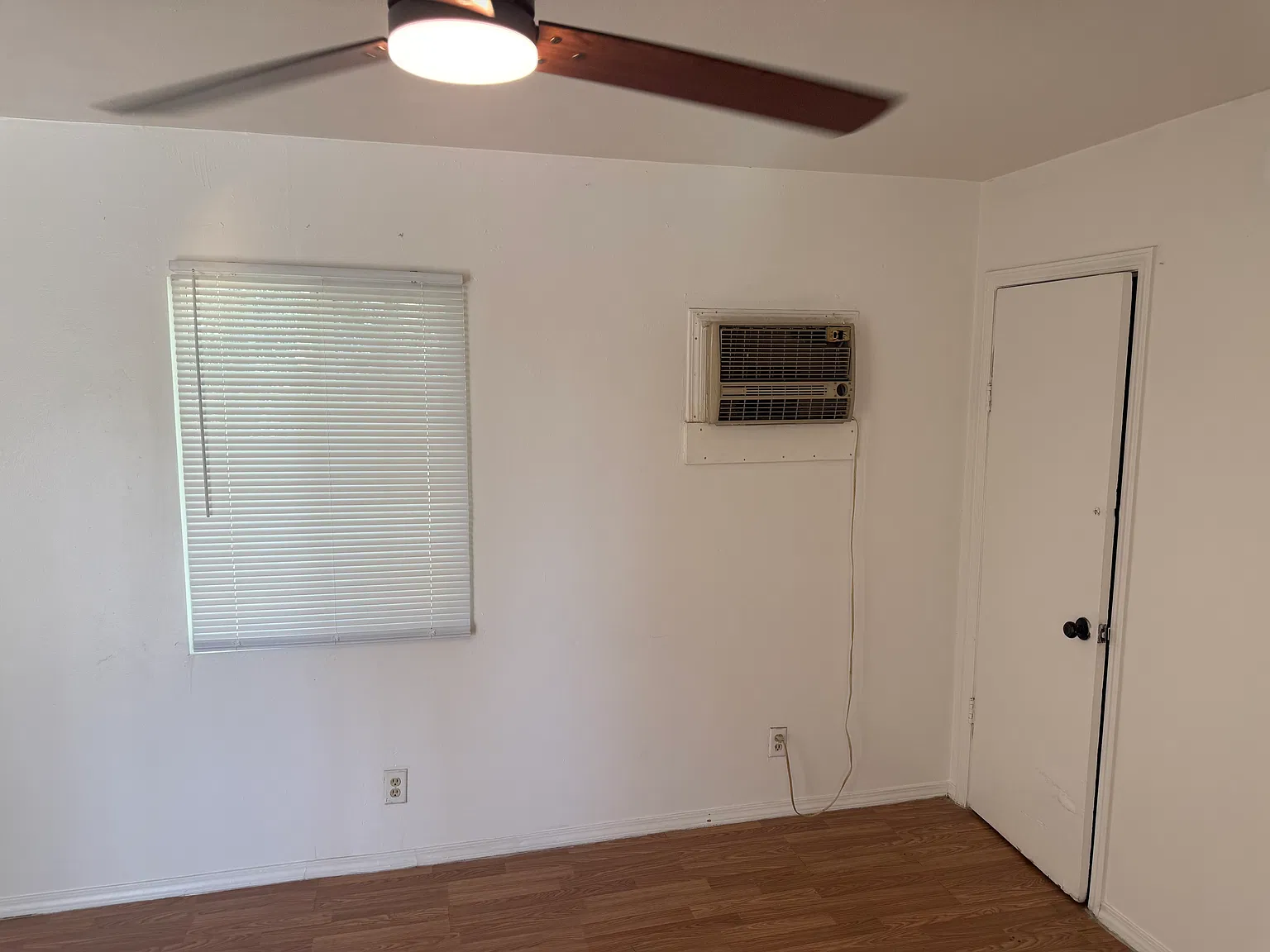 2830 Taft Highway — Photo 3