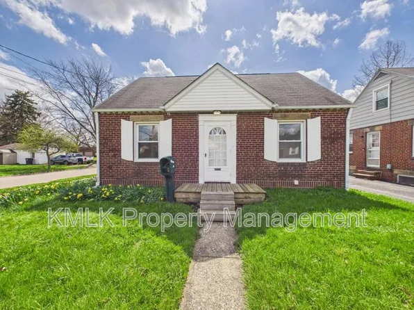 1078 Lindsay Ave, Akron, OH 44306