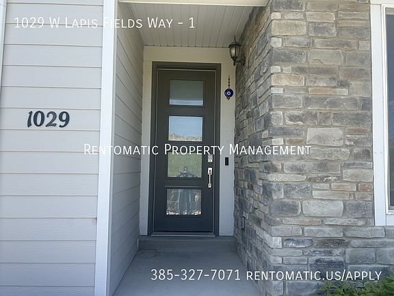 5th image of 1029 W Lapis Fields Way #1