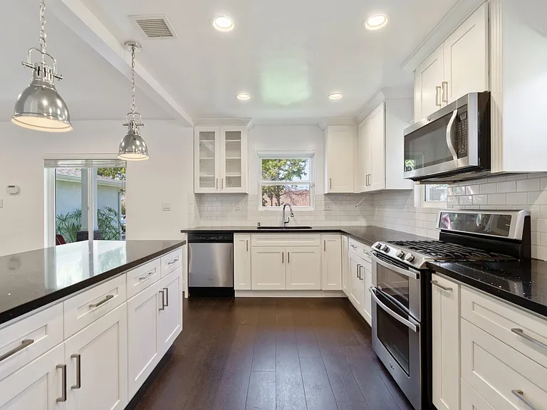3504 Tuller Ave — Photo 2