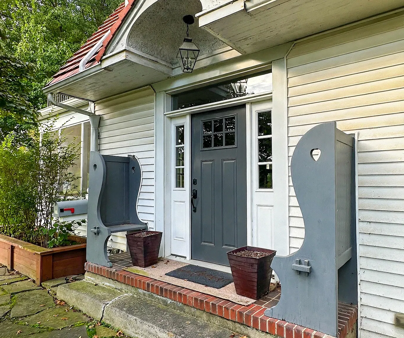 4 bed, 1.5 bath, 2297 sqft, $2,450 — Photo 4