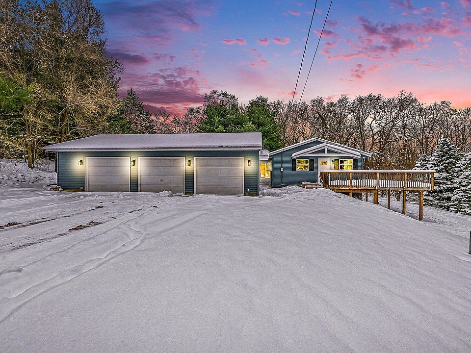 1st image of 9689 Big Rock Dr