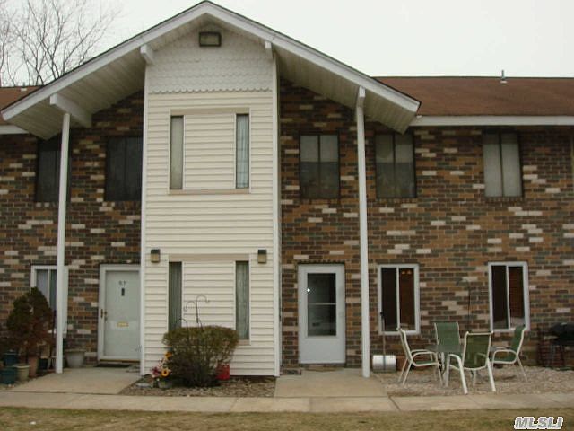 1st image of 9 Sierra Ct