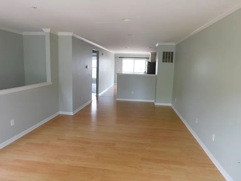 28019 Hopkins Dr #67 — Photo 2