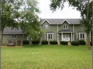 32125 N Pine Ave, Grayslake, IL 60030