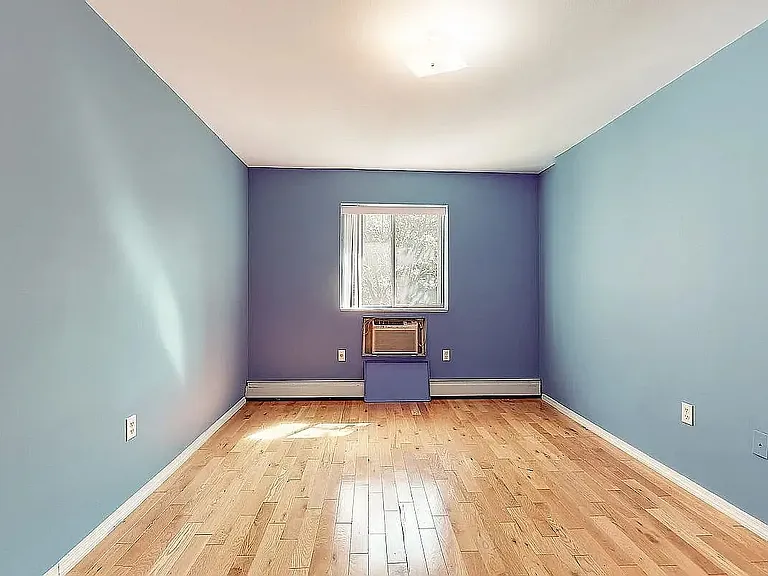 696 E 182nd St #2 — Photo 7