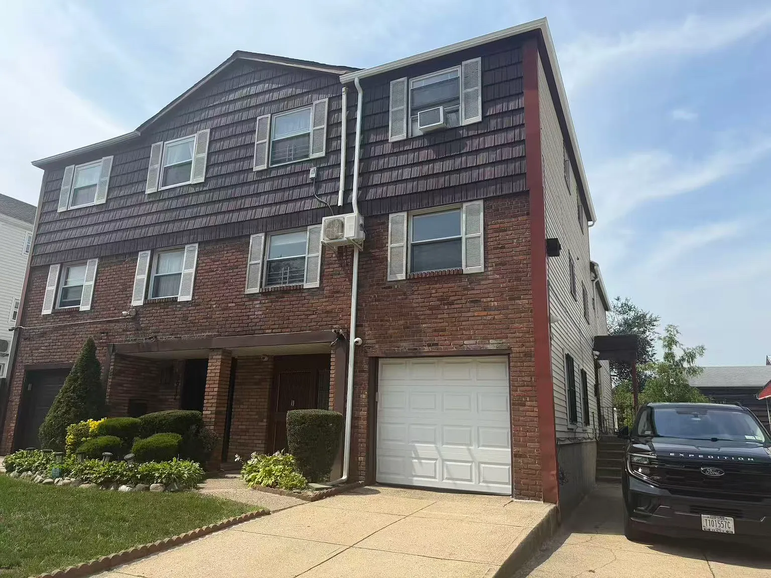 3 bed, 3000 sqft, $4,500 — Photo 1
