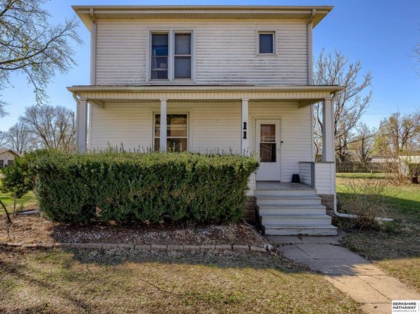411 W 8th St, North Bend, NE 68649