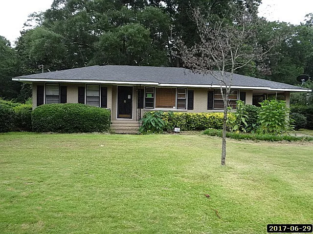 2508 Japonica Dr photo 1