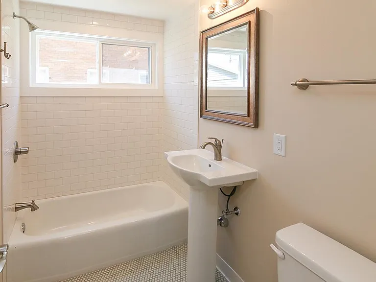 410 Rushmore Ln #1 — Photo 11