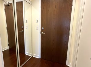 360 Square One Dr #2104, Mississauga, ON L5B 0G7