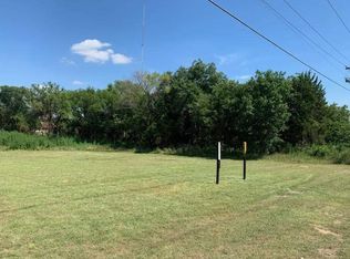 502 S Clark Rd, Cedar Hill, TX 75104