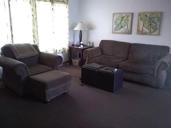418 Cable St — Photo 9