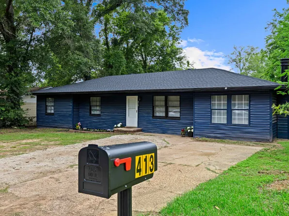 413 W Hughes St, Longview, TX 75602