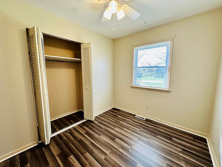 710 Latimer Ave — Photo 19