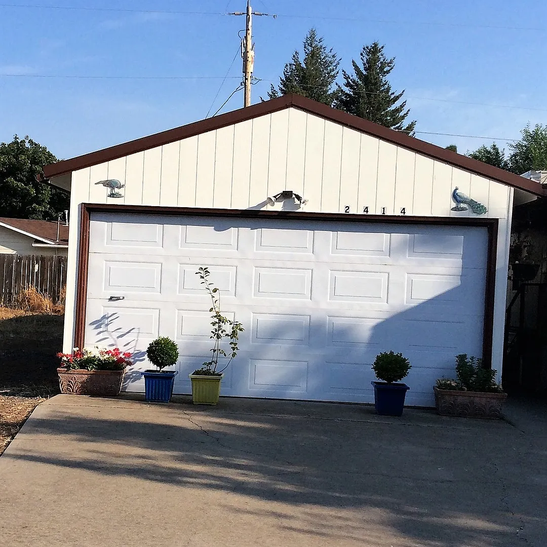 2414 Empire Dr. Duplex Unit — Photo 1