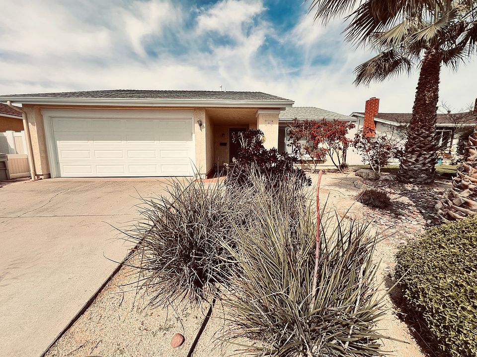 1st image of 7976 Glenda Way