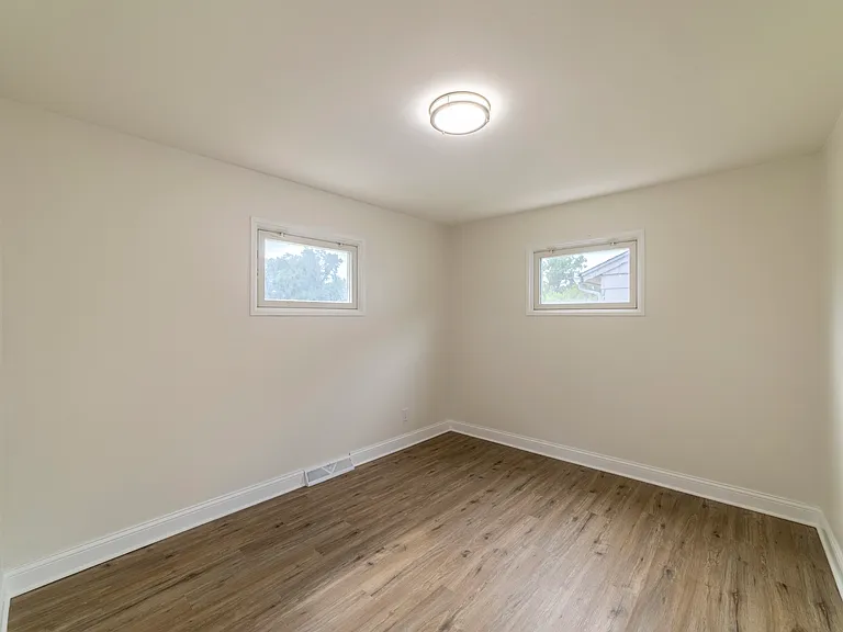 4125 Mississippi St — Photo 8