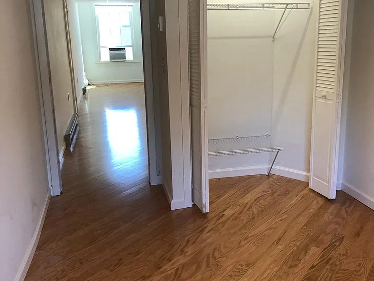 8 Bridge St #103 — Photo 4