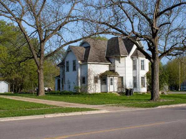 211 Dugan St N, Welcome, MN 56181