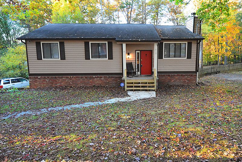 1st image of 1613 Dunraven Dr