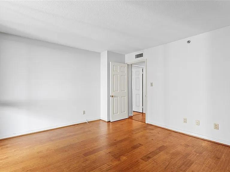 3301 Bayshore Blvd #1609A — Photo 26