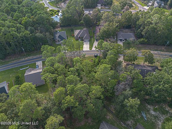 5th image of 84128 Bayou Dr