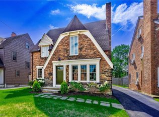 3786 Bushnell Rd, University Heights, OH 44118