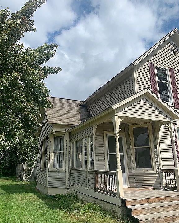 1st image of 319 Elliott Ave