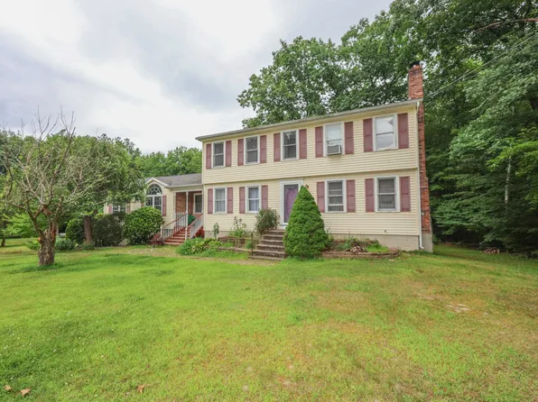 5 Raelynn Drive, Derry, NH 03038