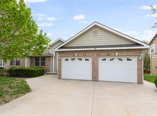 1907 160th St, Basehor, KS 66007