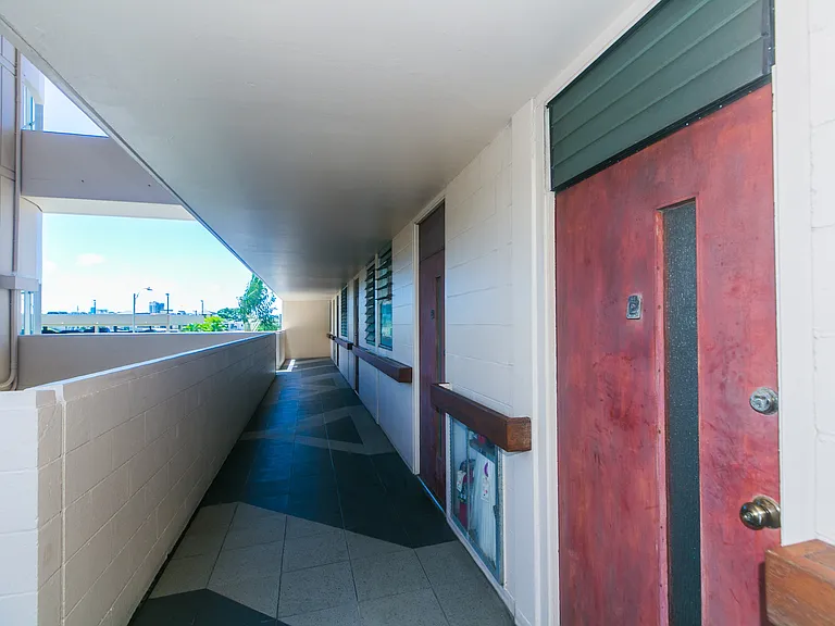 500 University Ave #311 — Photo 22