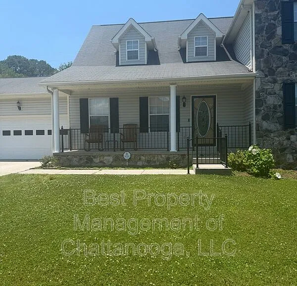 1801 Chase Meadows Cir — Photo 2