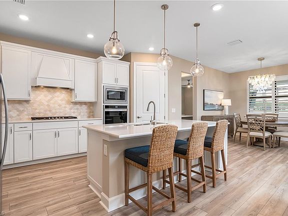 5th image of 20463 Pebble Glen Dr