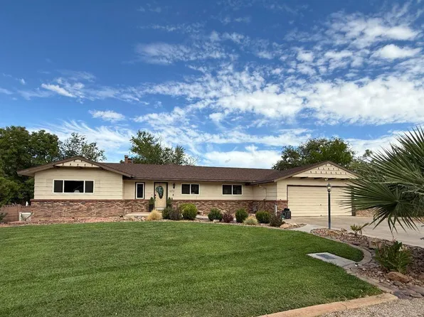 1273 E Chokeberry Dr, Saint George, UT 84790