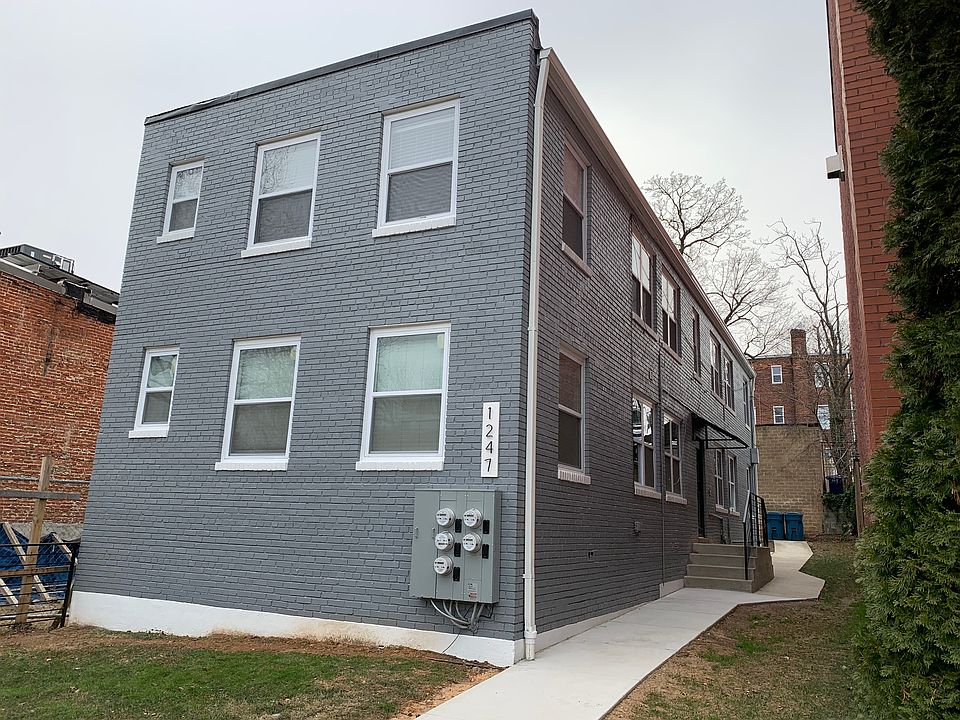 1247 F Street NE -Front