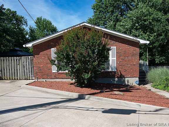3rd image of 1849 McDonald Lane