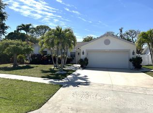 19143 Fairlawn Way, Boca Raton, FL 33434