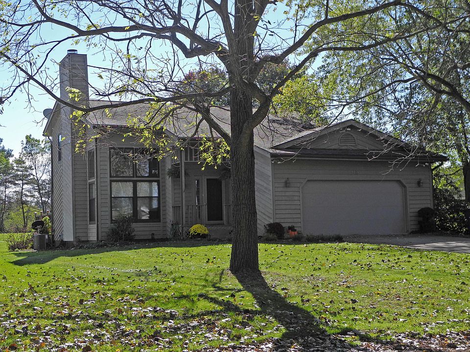1st image of 2710 Woodhams Ave