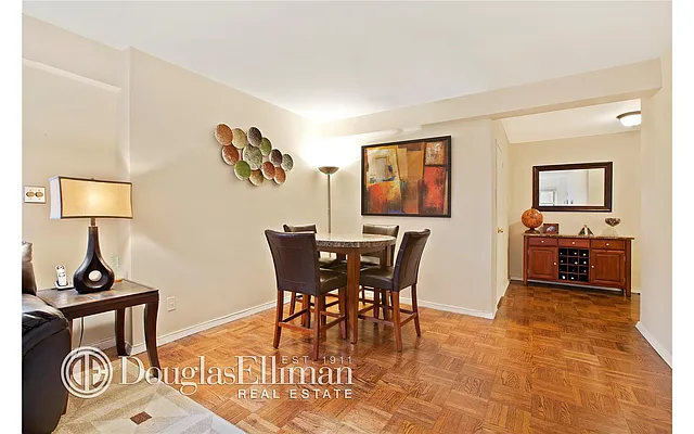 Sold by Douglas Elliman | media 21