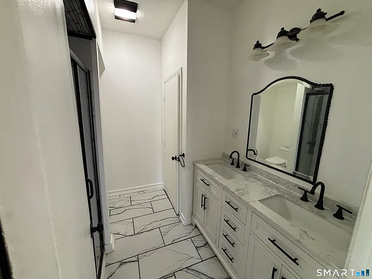 236 Brooks St #236 — Photo 6