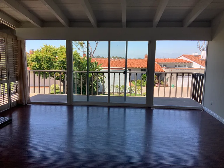 421 Vista Parada — Photo 22