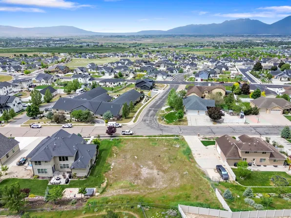 197 W Olympic Ln, Elk Ridge, UT 84651