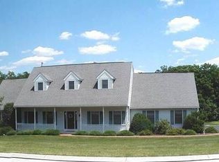 172 Huters Trl, Gettysburg, PA 17325