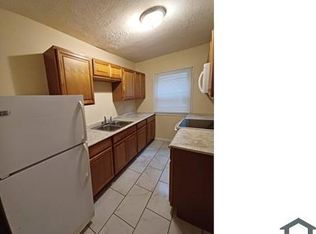 2424 Benderwirt Ave #2, Rockford, IL 61103