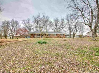 17945 Wells Rd, Athens, AL 35613