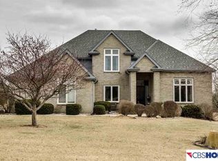 10073 S 161st St, Omaha, NE 68136
