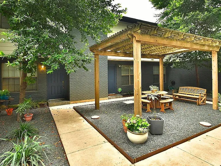 2101 Polaris Ave #9 — Photo 4